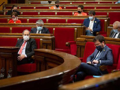 Quim Torra i Pere Aragonès al Parlament. 