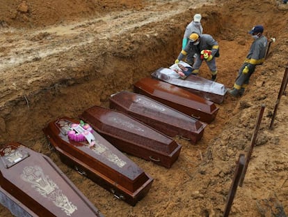 Cementerio en Manaus, en (Brasil).