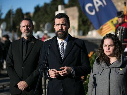 Roger Torrent, el pasado día 25 en la ofrenda floral a la tumba del presidente Francesc Macia. 