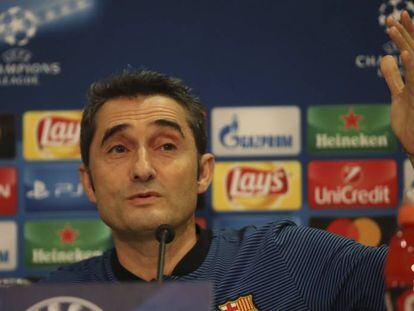 Valverde, en la rueda de prensa en campo del Olympiacos.