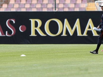 Di Francesco, en el entrenamiento de la Roma.