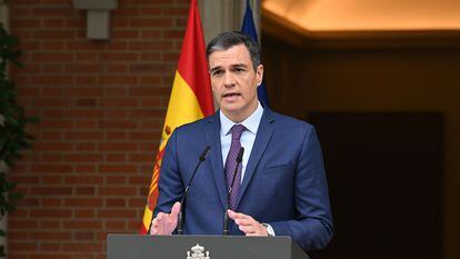 El presidente del Gobierno, Pedro Sánchez, durante su comparecencia en La Moncloa este lunes para anunciar el adelanto de las elecciones generales.