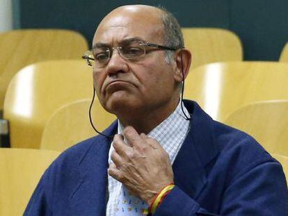 El expresidente de la patronal CEOE, Gerardo D&iacute;az Ferr&aacute;n, en la Audiencia Nacional. 