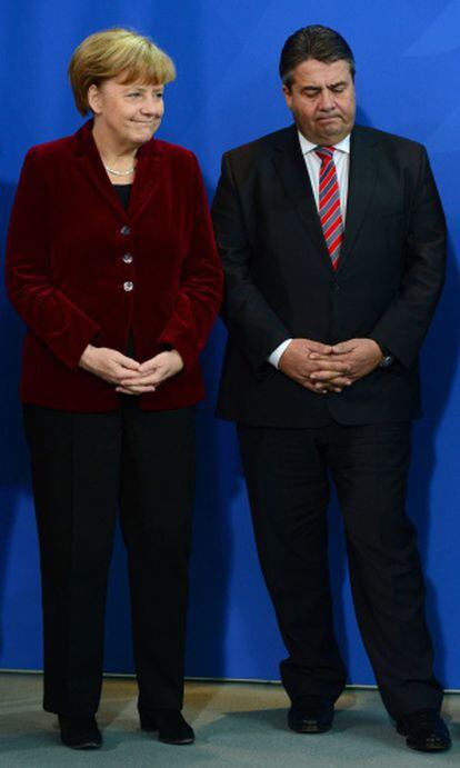 Angela Merkel y su vicecanciller Sigmar Gabriel