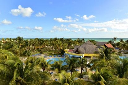 El resort Iberostar Daiquirí en Cayo Guillermo, en primera línea de playa y frente a la barrera coralina.