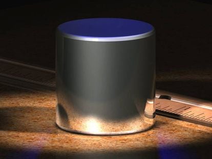 Ilustración del Prototipo de Kilogramo Internacional fuera de sus campanas protectoras.