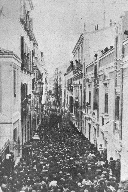 Inauguración de la La Casa del Pueblo de la calle de Piamonte, en 1908 en Madrid.