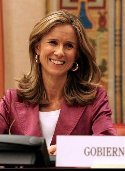 Cristina Garmendia, durante su comparecencia en el Congreso
