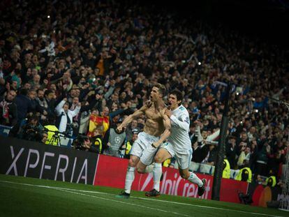Cristiano y Vallejo celebran el gol del primero contra la Juventus.