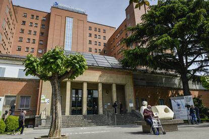 Fachada del Hospital Universitario Josep Trueta de Girona.