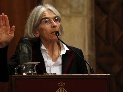 Donna Leon da su discurso tras recoger el Premio Pepe Carvalho.