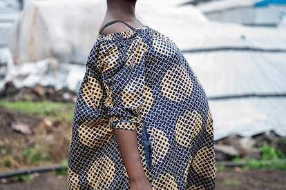 Shukuru (not her real name) is a 25-year-old girl displaced by the clashes between the army and the rebel group M23, who became pregnant after being raped in the Bulengo camp, near Goma.