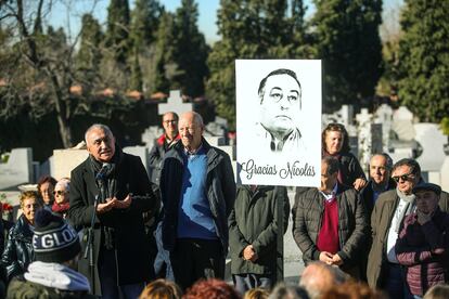 Entierro de Nicolás Redondo en el Cementerio Civil de La Almudena, en Madrid.