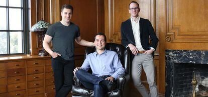 Los fundadores de Airbnb, Brian Chesky, Nathan Blecharczyk y Joe Gebbia.