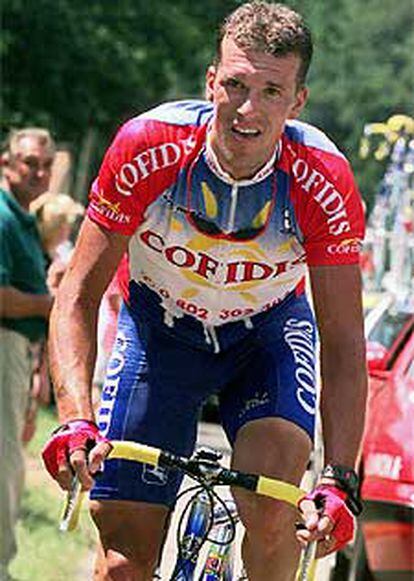 Philippe Gaumont, en acción durante el Tour de 1997.