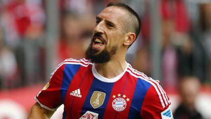 Ribery celebra un gol en el partido ante el Stuttgart.