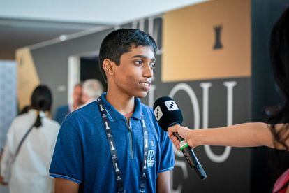 El indio Rameshababu Praggnanandhaa, de 16 años, uno de los sub 20 más brillantes del mundo, este domingo en Dubái