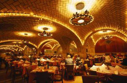 Interior del Oyster Bar, en la estación Grand Central de Nueva York.
