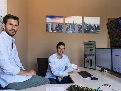 Albert Marcet (izquierda) e Ignacio Corbat (derecha), cofundadores del 'hedge fund' Hanway Capital. 