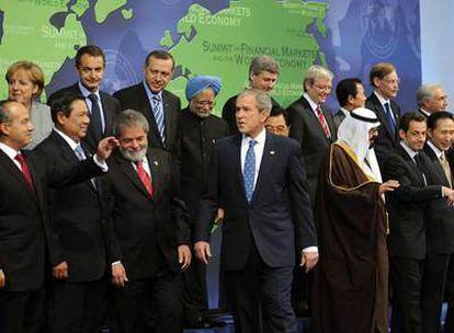 Los líderes de países avanzados y emergentes, antes de la cumbre del G-20 el pasado 15 de noviembre.