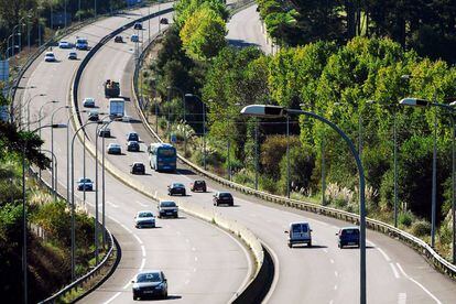 Autopista del Atlántico controlada por Itínere, en el tramo de acceso a A Coruña.