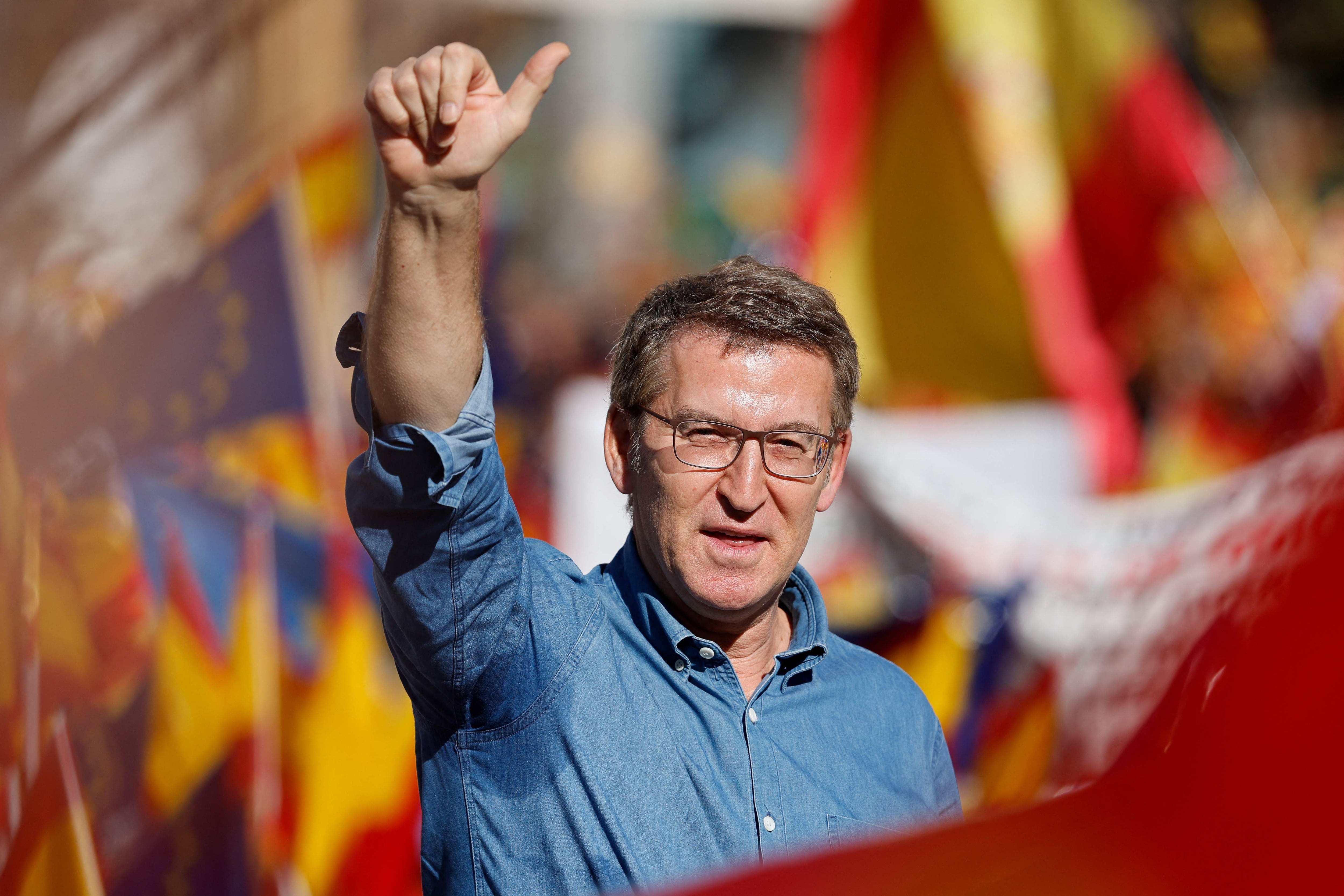 El líder del PP, Alberto Núñez Feijóo, durante la concentración celebrada este domingo en Madrid. 