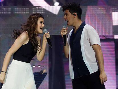 Amaia Romero y Alfred García, en el concierto de Operación Triunfo de Madrid.