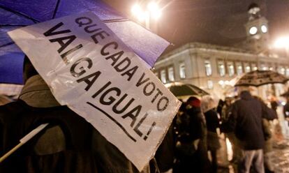 Concentración del 15-M en la Puerta del Sol en mayo de 2011.