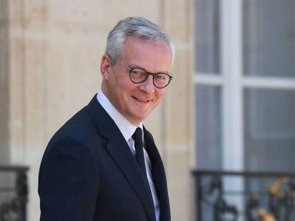 El ministro francés de Economía, Bruno Le Maire, saliendo del Palacio del Elíseo, la semana pasada. 
 