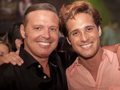 Luis Miguel y Diego Boneta durante el rodaje de la serie.