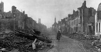 Calles de Peronne, escenario de la batalla de Somme, en 1916.