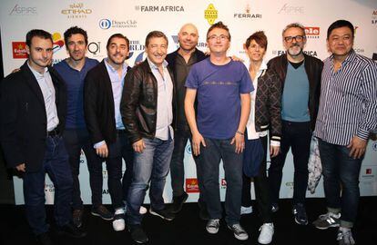De izquierda a derecha: Eduard Xatruch, Eneko Atxa, Jordi Roca, Joan Roca, Andoni Luis Aduriz, Dominique Crenn, Massimo Bottura y Yoshihiro Narisawa.