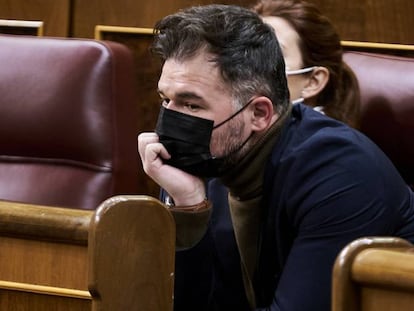 El portavoz de ERC en el Congreso, Gabriel Rufián, en una sesión plenaria en el Congreso de los Diputados.