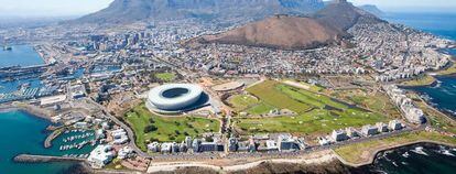 Ciudad del Cabo es, junto con Johannesburgo, uno de los centros  econ&oacute;micos del pa&iacute;s. 