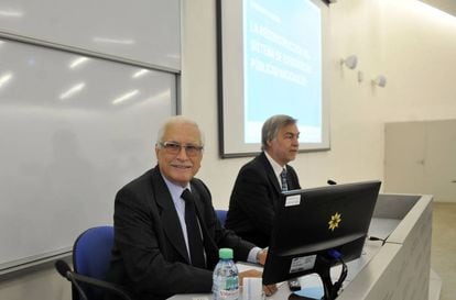 Jorge Todesca, sonriente, en la conferencia que brind&oacute; este martes.