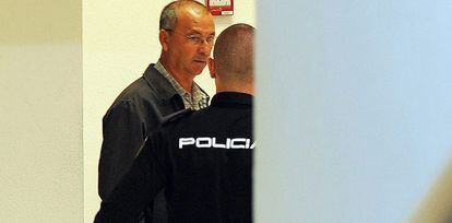 El ex alcalde de Casares Juan Sánchez (IU), tras conocer que va a prisión provisional bajo fianza de 200.000 euros.