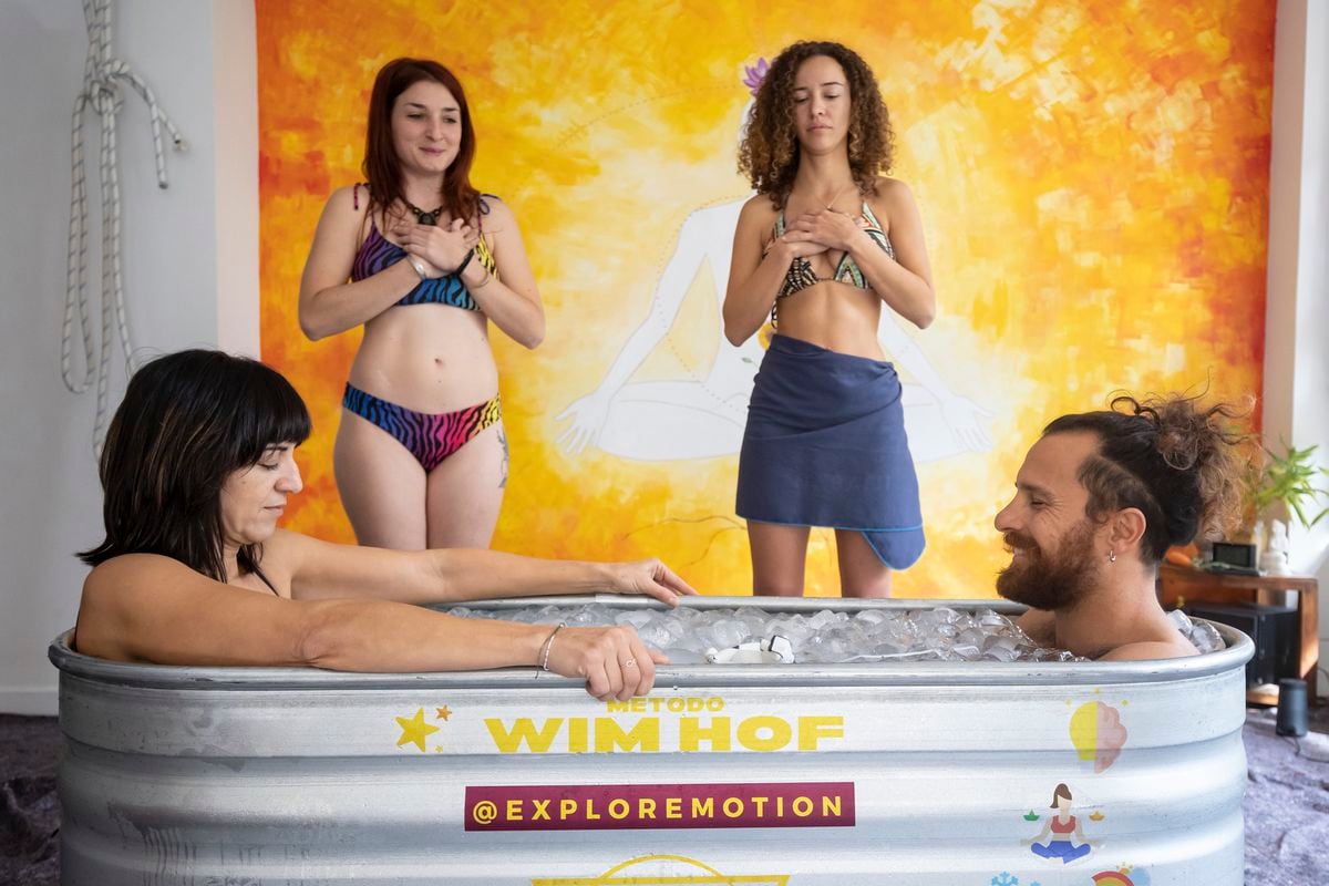 Cómo sumergirse en una bañera de hielo: así es el método Wim Hof que conquista a las celebridades y puede ayudar a reducir el estrés | Estilo de vida