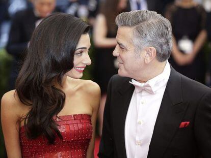Amal y George Clooney, en la gala del Met en Nueva York.