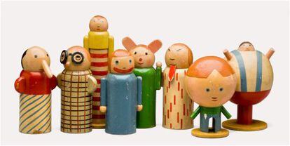 Juguetes que representan las travesuras de los niños, diseñados en 1930 por la checa Minka Podhajska.