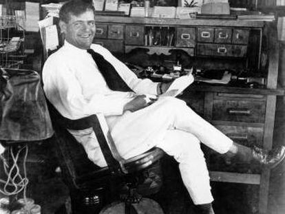 Jack London, en su casa de Glen Ellen, California, en una imagen de archivo.  