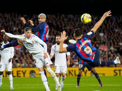 Imagen del partido entre Barcelona y Real Madrid disputado en marzo de este año.