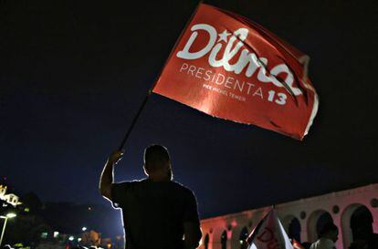 Los seguidores de Dilma Roussef en Río, este domingo