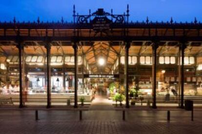 Entrada al Mercado de San Miguel, junto a la Plaza Mayor de Madrid.