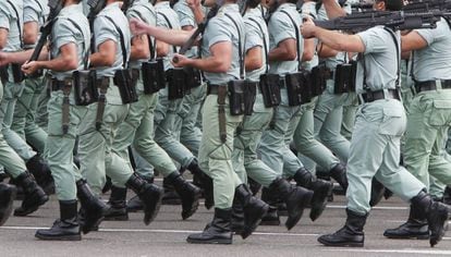 Legionario en el desfile de la Fiesta Nacional en Madrid.