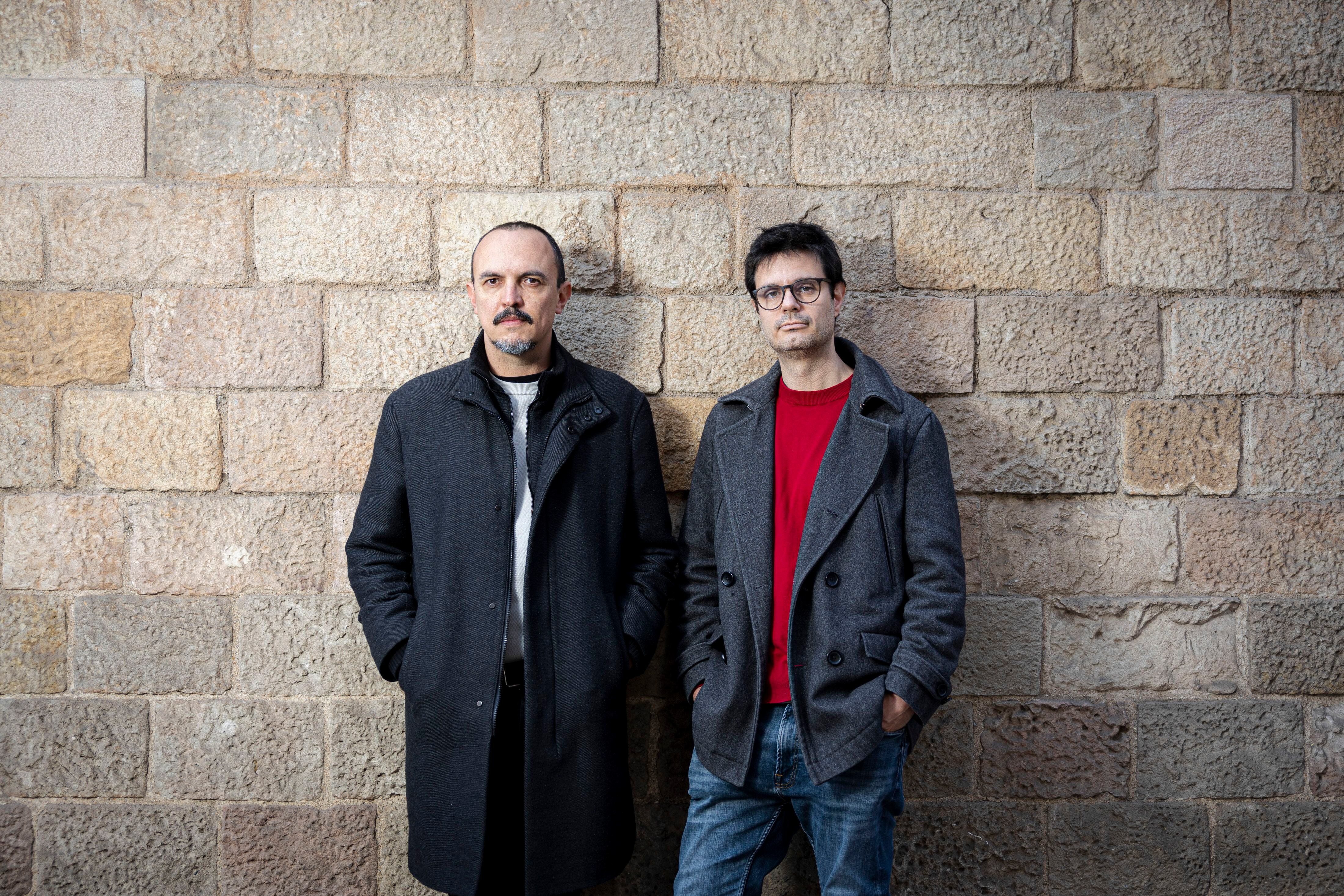 Los cineastas Juan Sebastián Vásquez y Alejandro Rojas, directores de 'Upon Entry', la semana pasada en Barcelona.