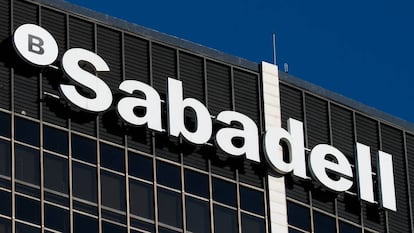 Sede de Banco Sabadell en Barcelona.