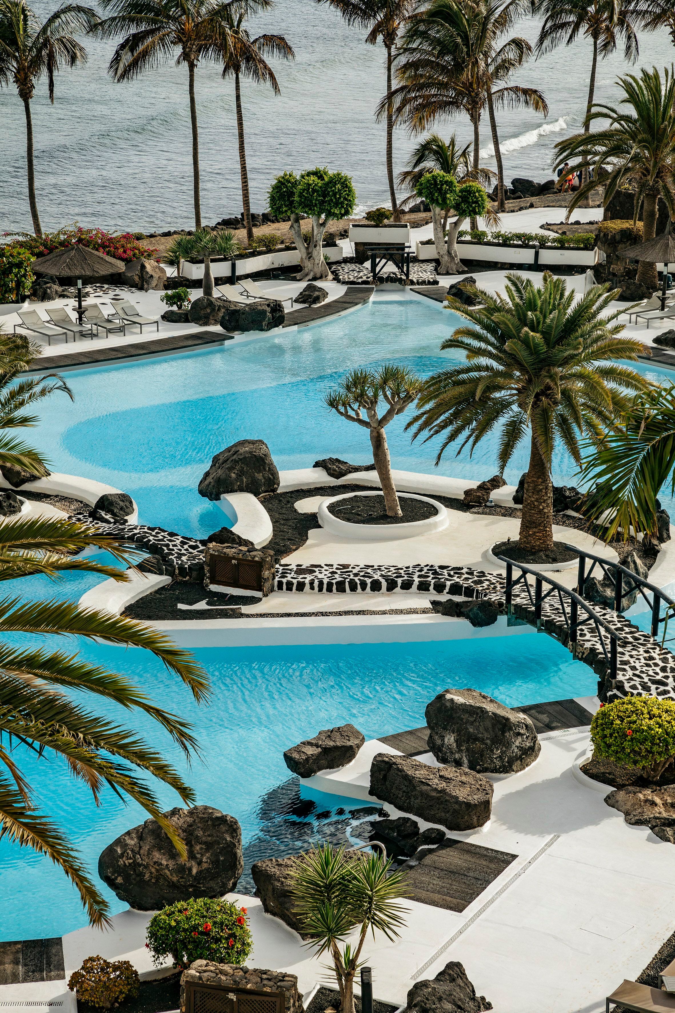 Detalle de la piscina de Manrique en el hotel Paradisus by Meliá, que fue restaurado por última vez el año pasado.