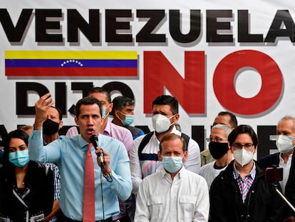 Juan Guaidó habla sobre las elecciones en Venezuela, en una rueda de prensa este lunes por la mañana.