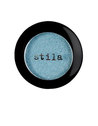 Sombra azul brillante de Stila. (16 euros).