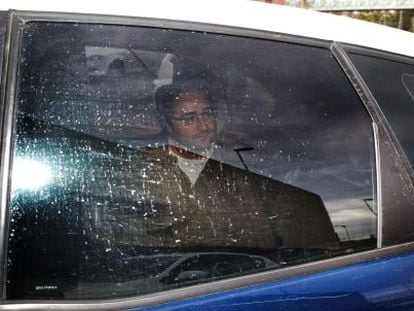 Luis Miguel Briz, a la salida de los juzgados de Dos Hermanas. 